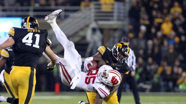 Wisconsin vs. Iowa Betting Preview 10/22/16